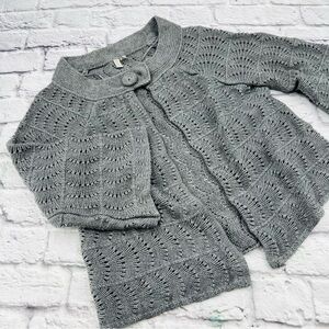 Madison Gray Women's Cardigan Sweater Size Medium Open Weave Button Closure